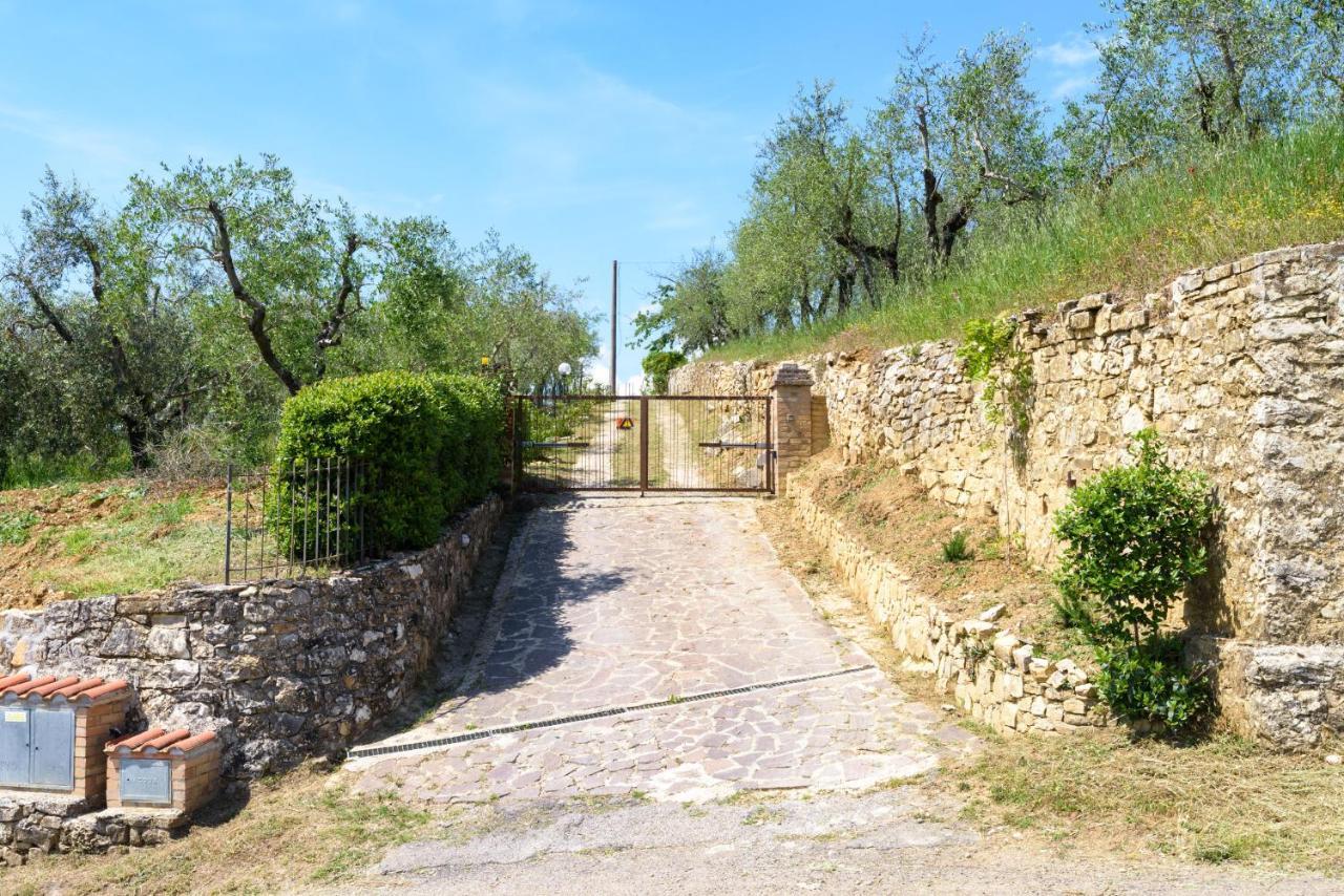 Villa Il Campo Degli Ulivi Ponte A Bozzone Exterior foto
